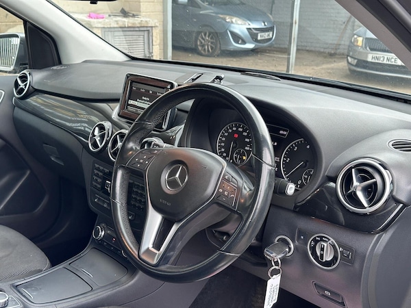 Used Mercedes-Benz B Class 2014 for sale - 76200903: Photo 22