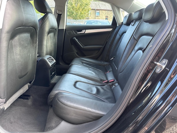 Used Audi A4 2010 for sale - 76247444: Photo 7