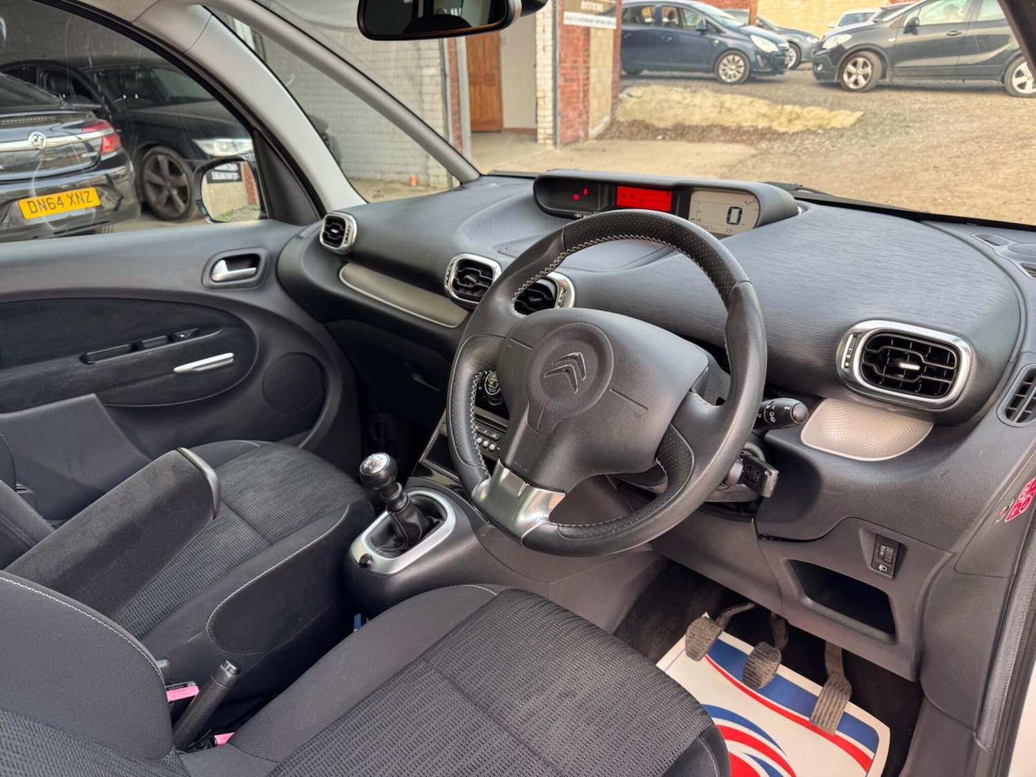Used Citroen C3 Picasso for sale - 77767995: Photo 5
