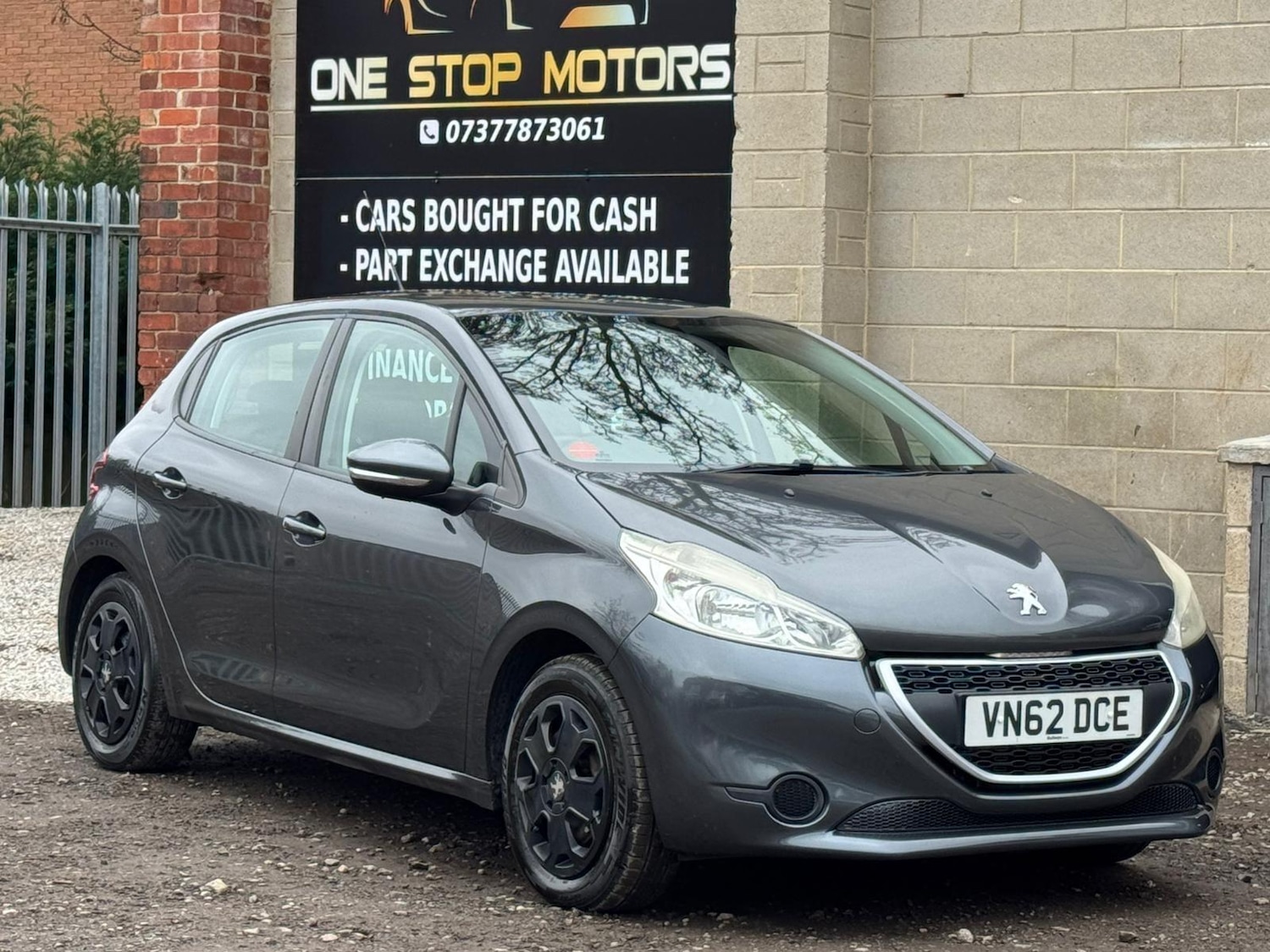 Used Peugeot 208 2012 for sale - 78034486: Photo 12