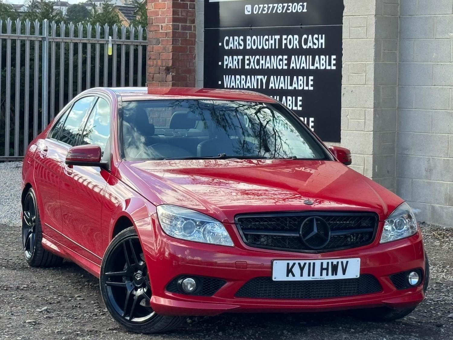 Used Mercedes-Benz C Class 2011 for sale - 77892330: Photo 12