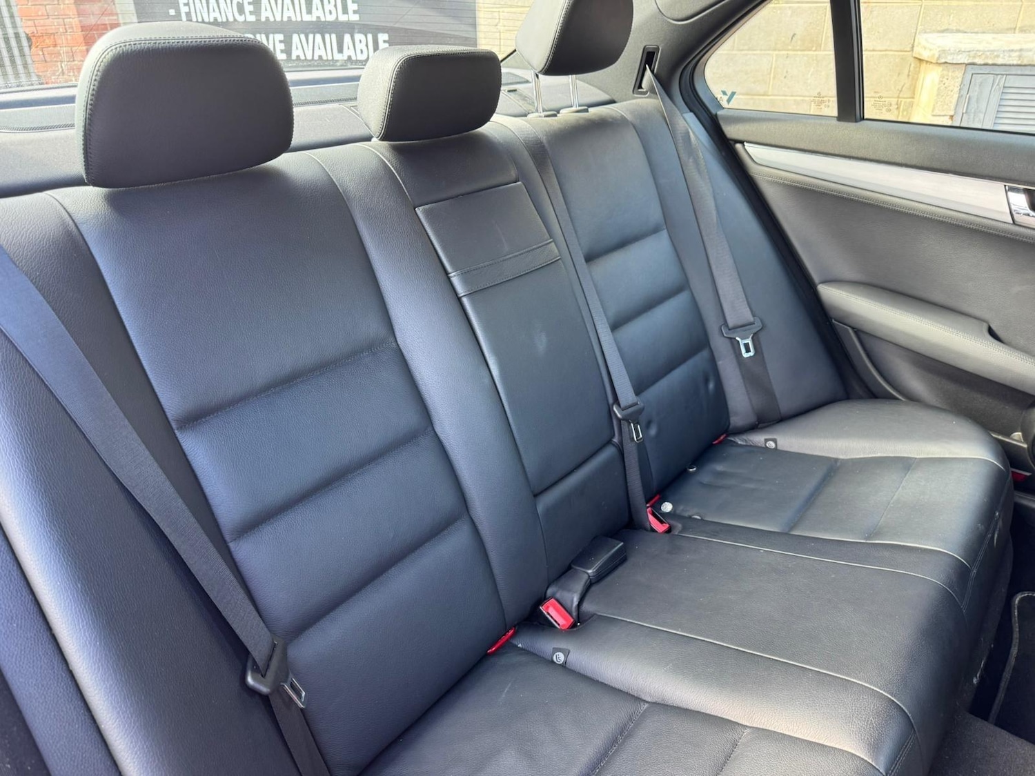 Used Mercedes-Benz C Class 2011 for sale - 77892330: Photo 17