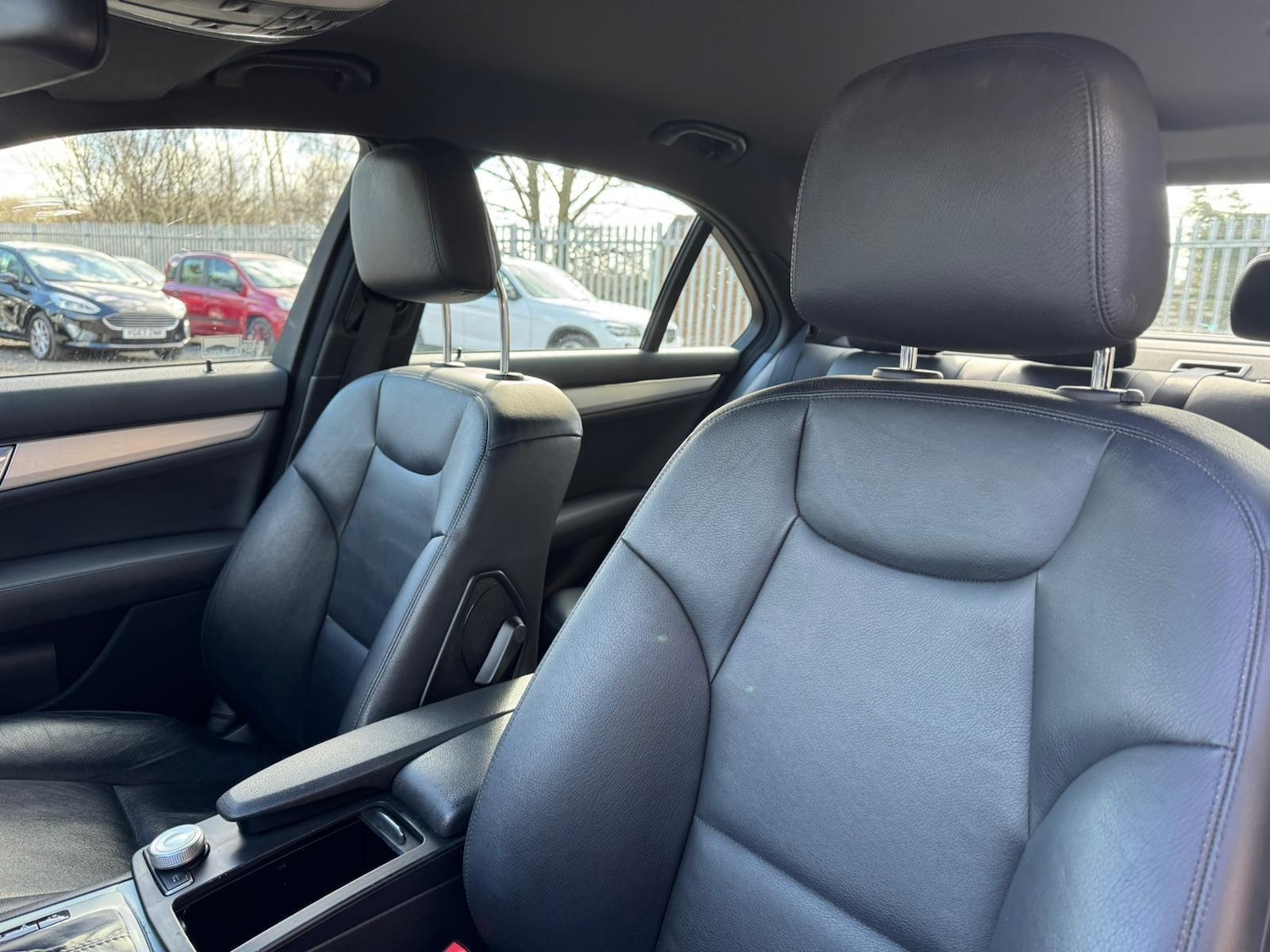 Used Mercedes-Benz C Class 2011 for sale - 77892330: Photo 22