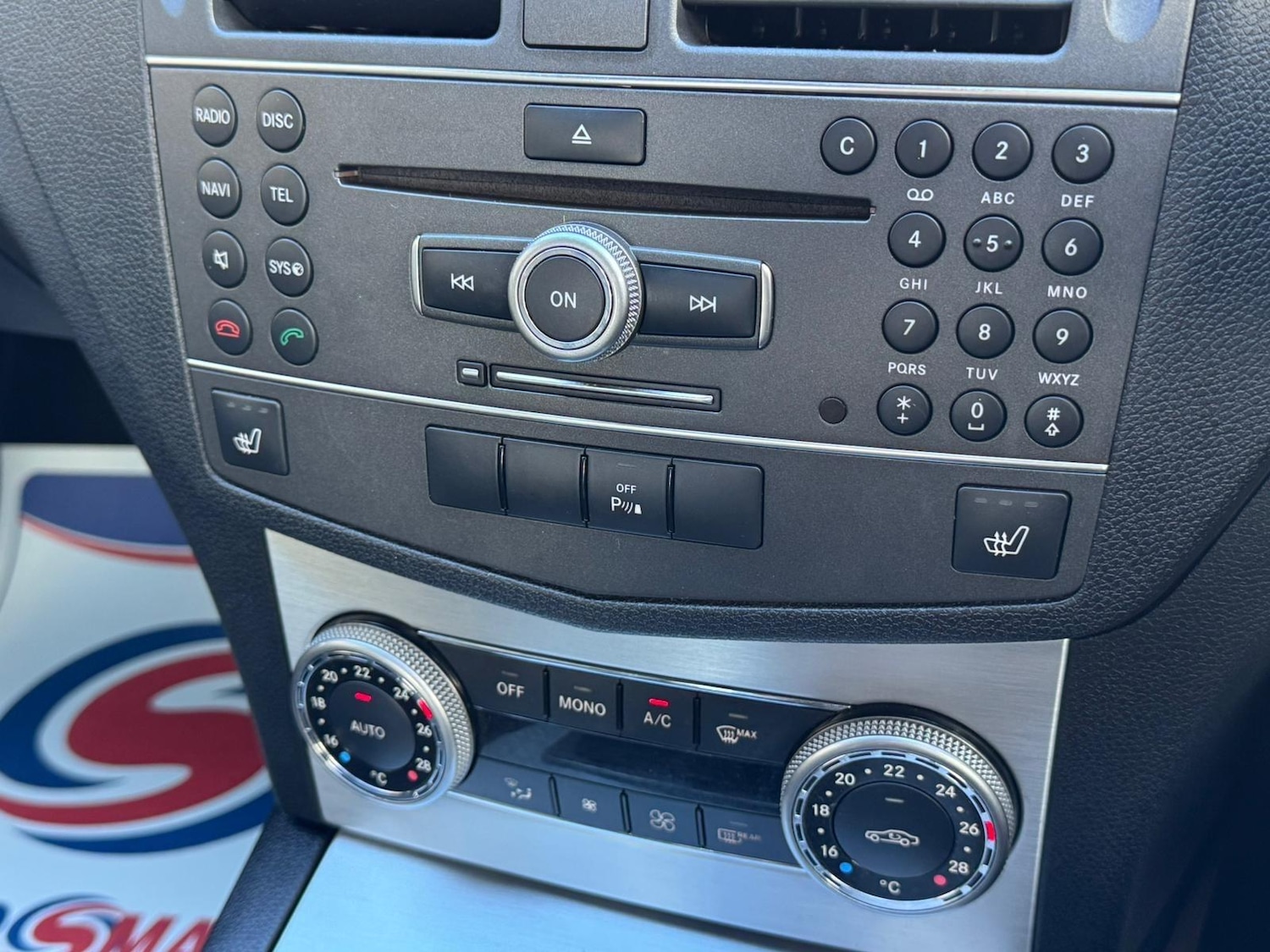 Used Mercedes-Benz C Class 2011 for sale - 77892330: Photo 26