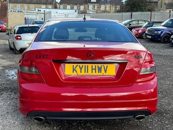 Used Mercedes-Benz C Class 2011 for sale - 77892330: Photo