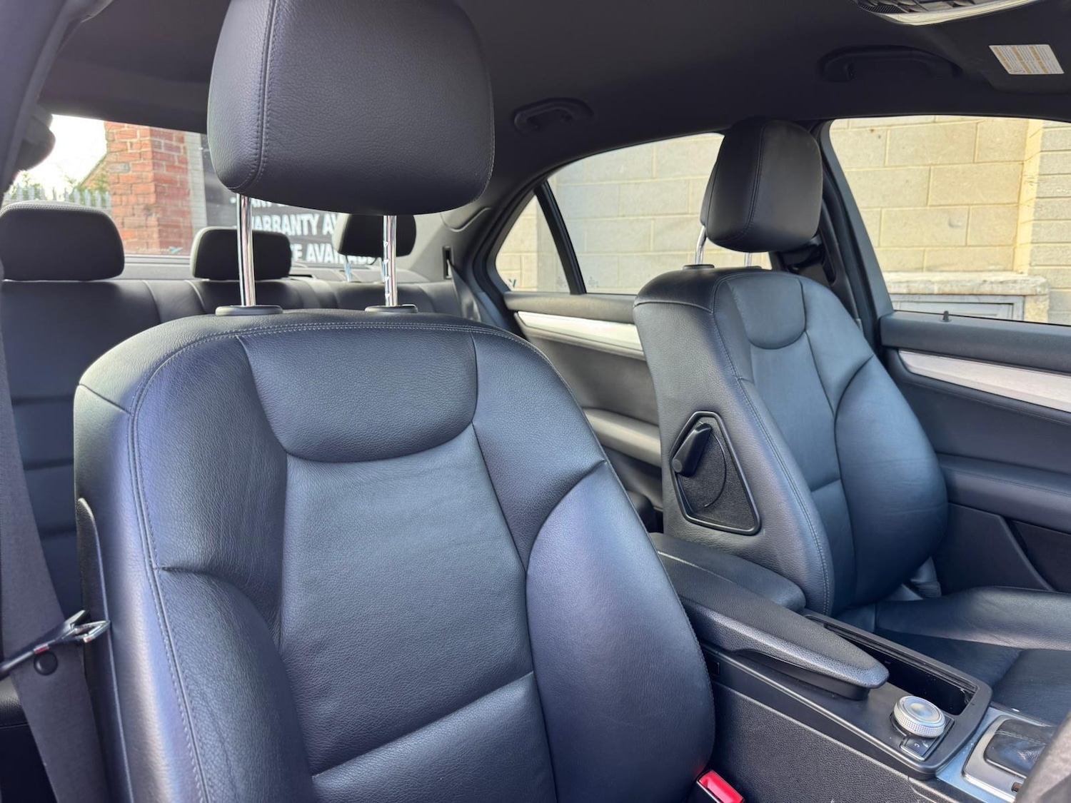 Used Mercedes-Benz C Class 2011 for sale - 77892330: Photo 6