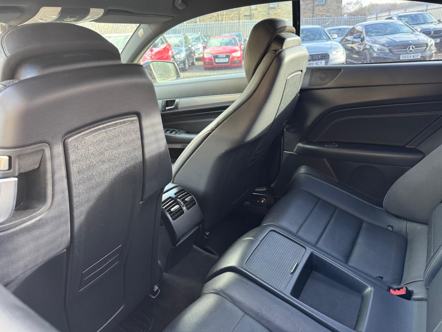 Used Mercedes-Benz E Class for sale - 77267397: Photo 17