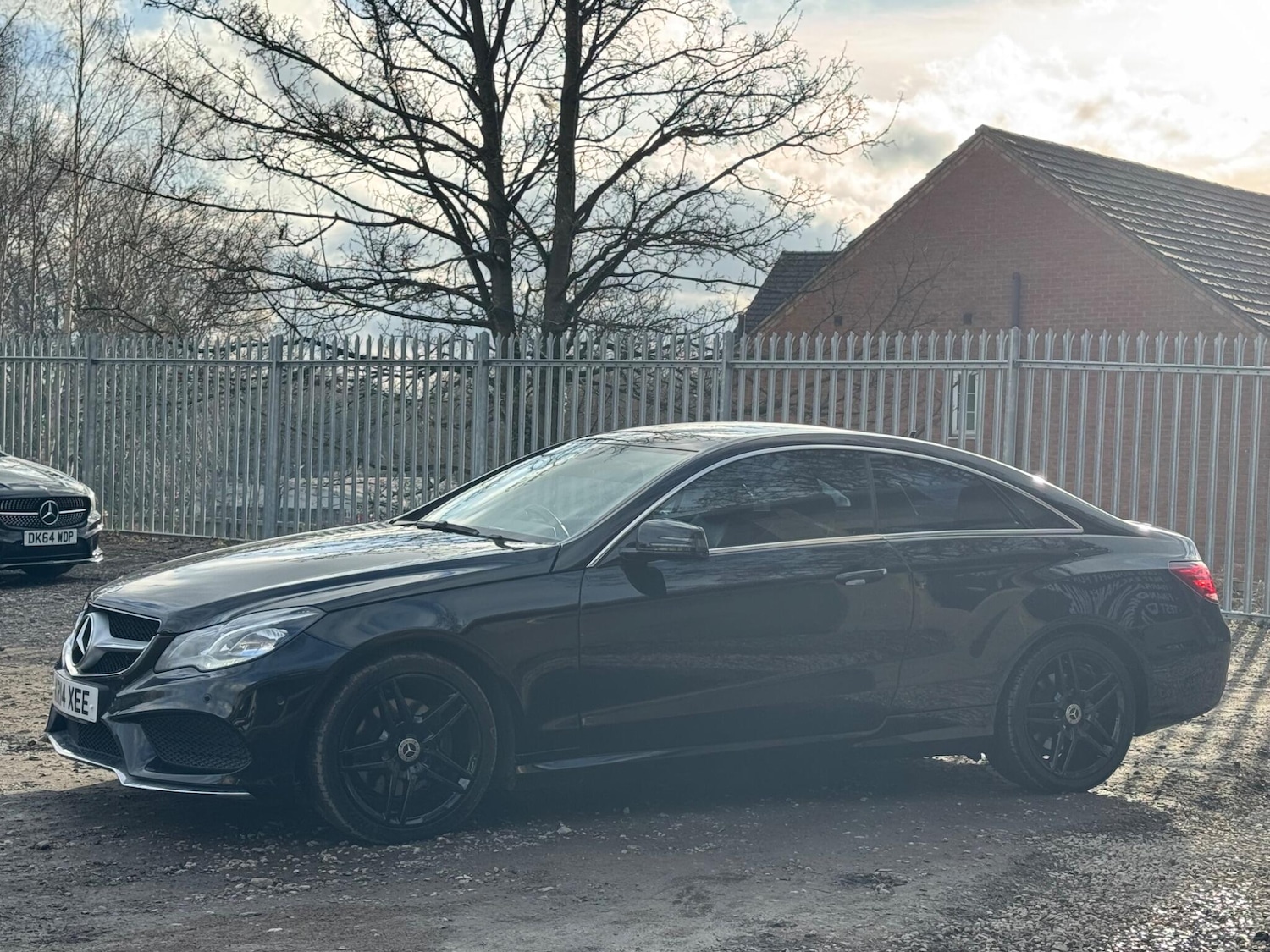 Used Mercedes-Benz E Class for sale - 77267397: Photo 3