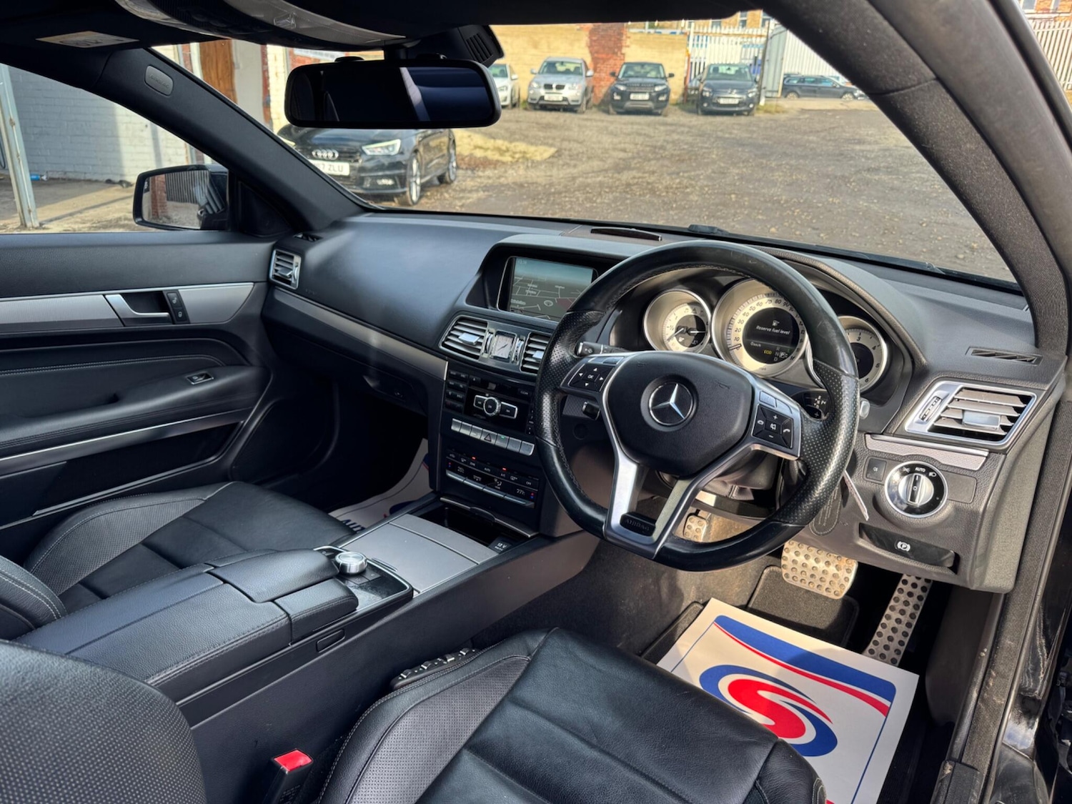 Used Mercedes-Benz E Class for sale - 77267397: Photo 5