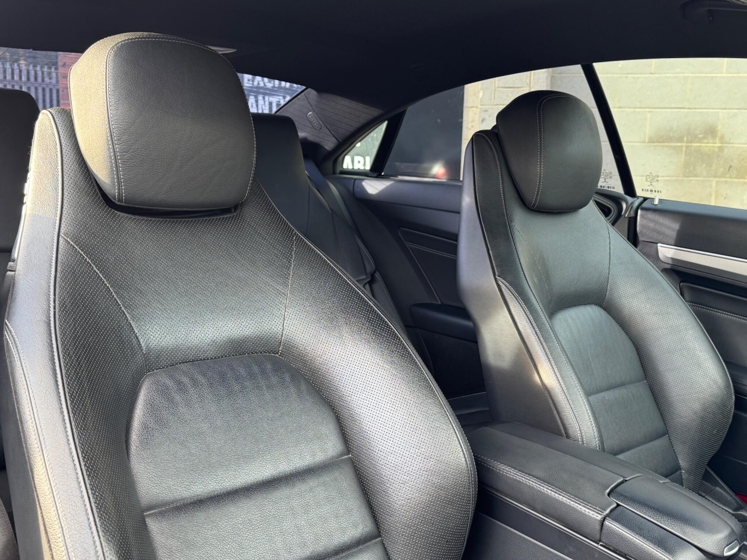 Used Mercedes-Benz E Class for sale - 77267397: Photo 8