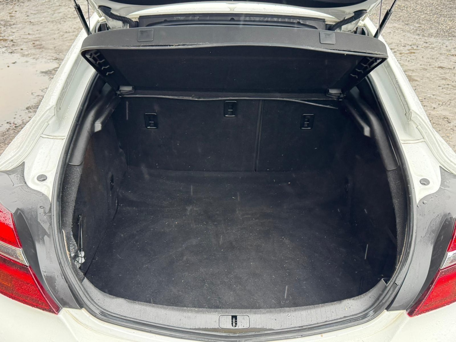 Used Vauxhall Insignia 2014 for sale - 77468107: Photo 20