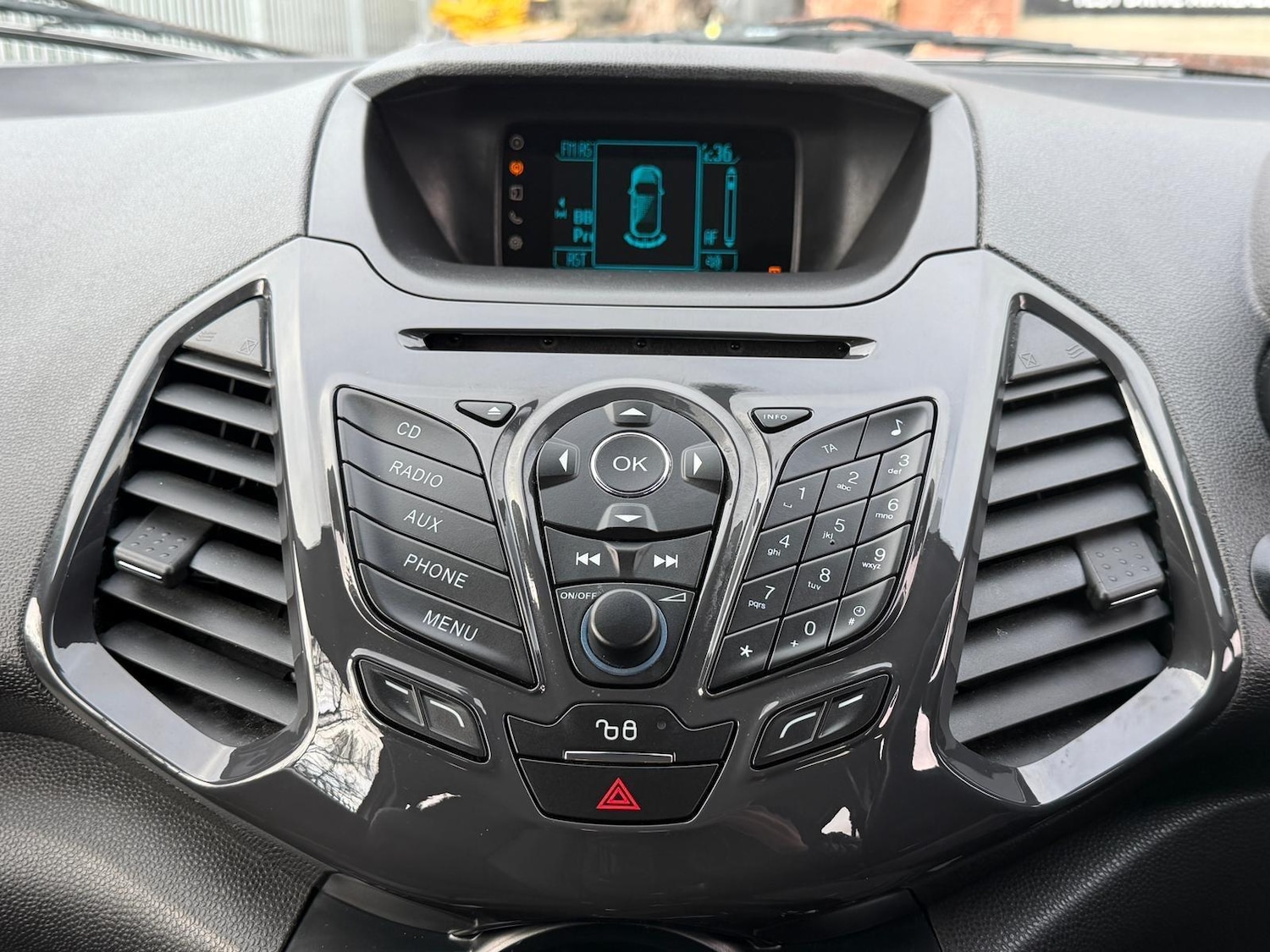 Used Ford Ecosport 2015 for sale - 76728193: Photo 23