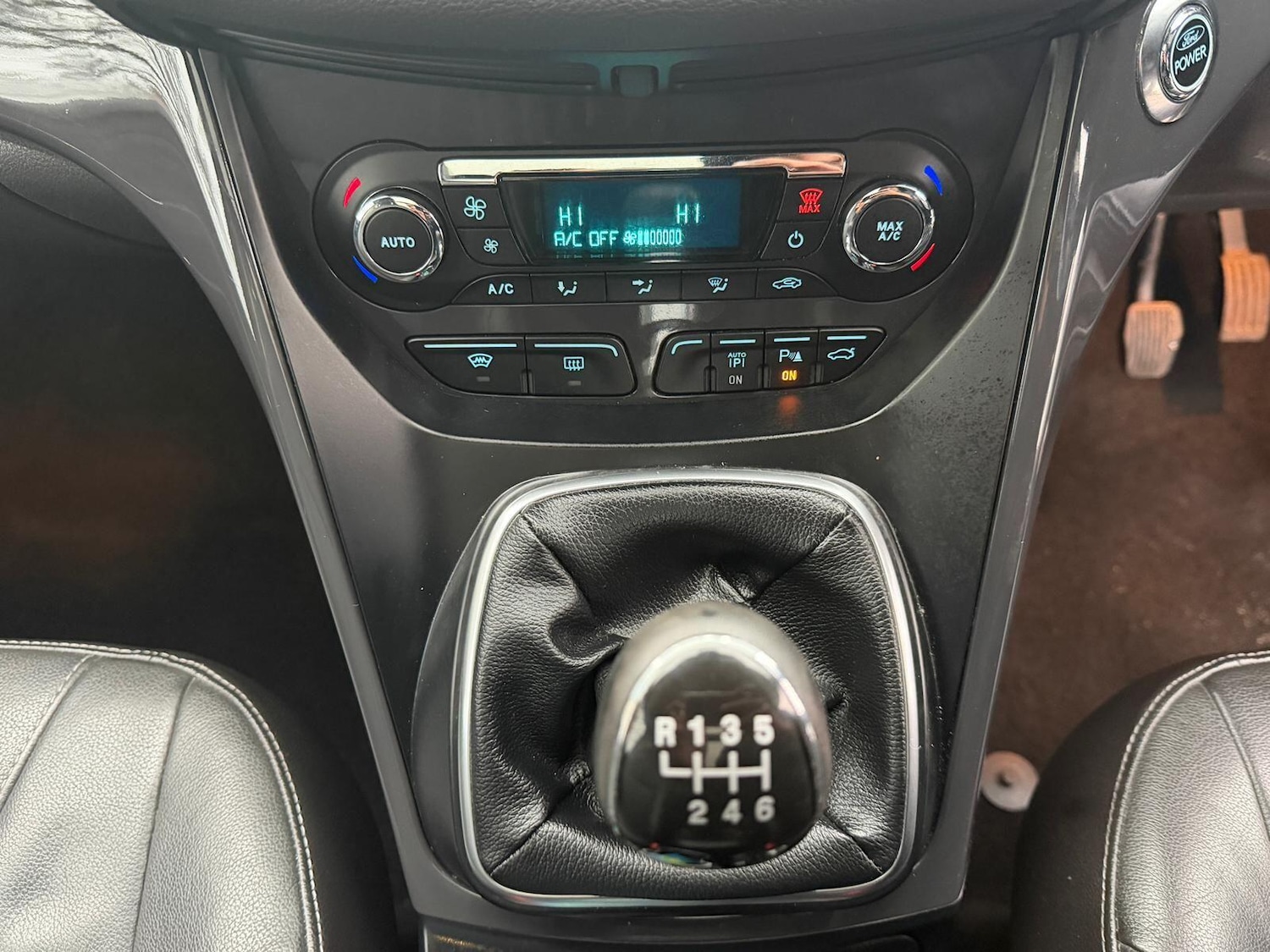 Used Ford Kuga 2014 for sale - 76824794: Photo 10