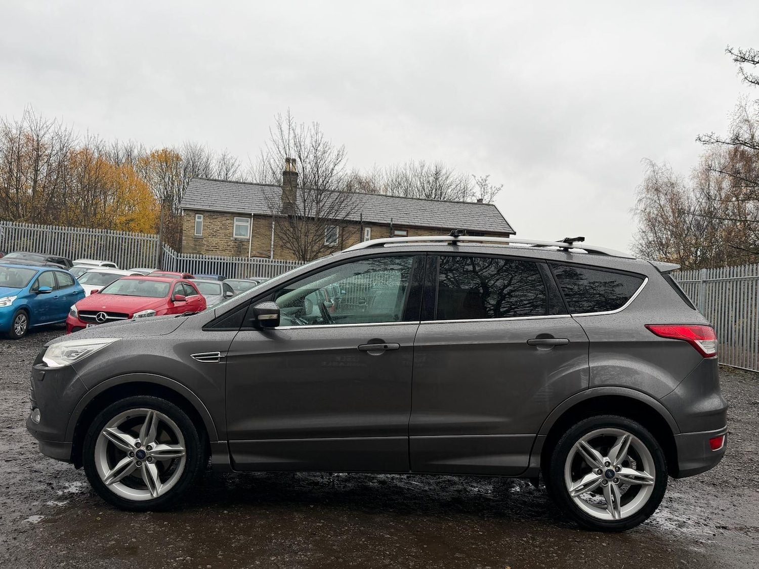 Used Ford Kuga 2014 for sale - 76824794: Photo 4