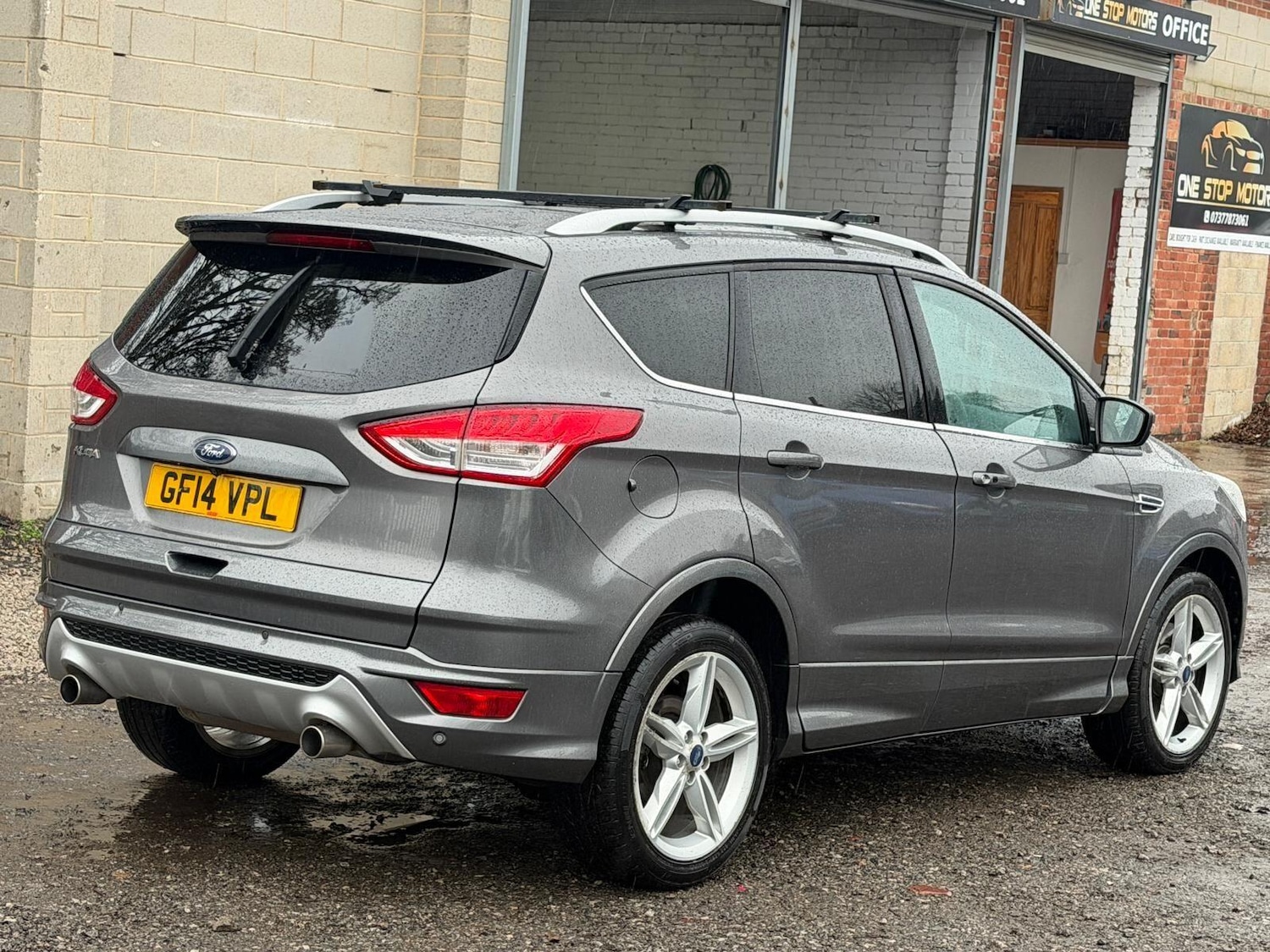Used Ford Kuga 2014 for sale - 76824794: Photo 9