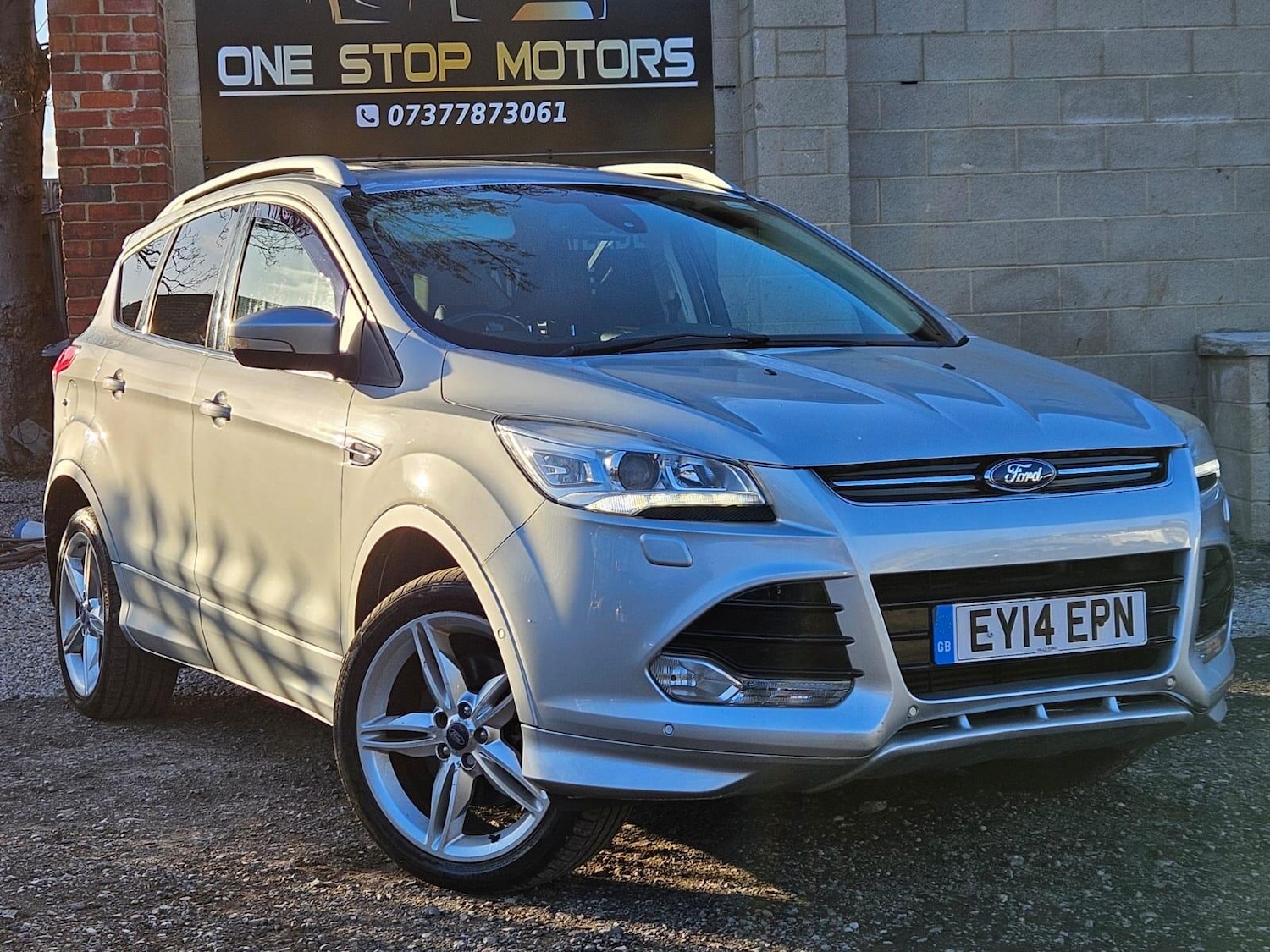 Used Ford Kuga 2014 for sale - 77892340: Photo 1
