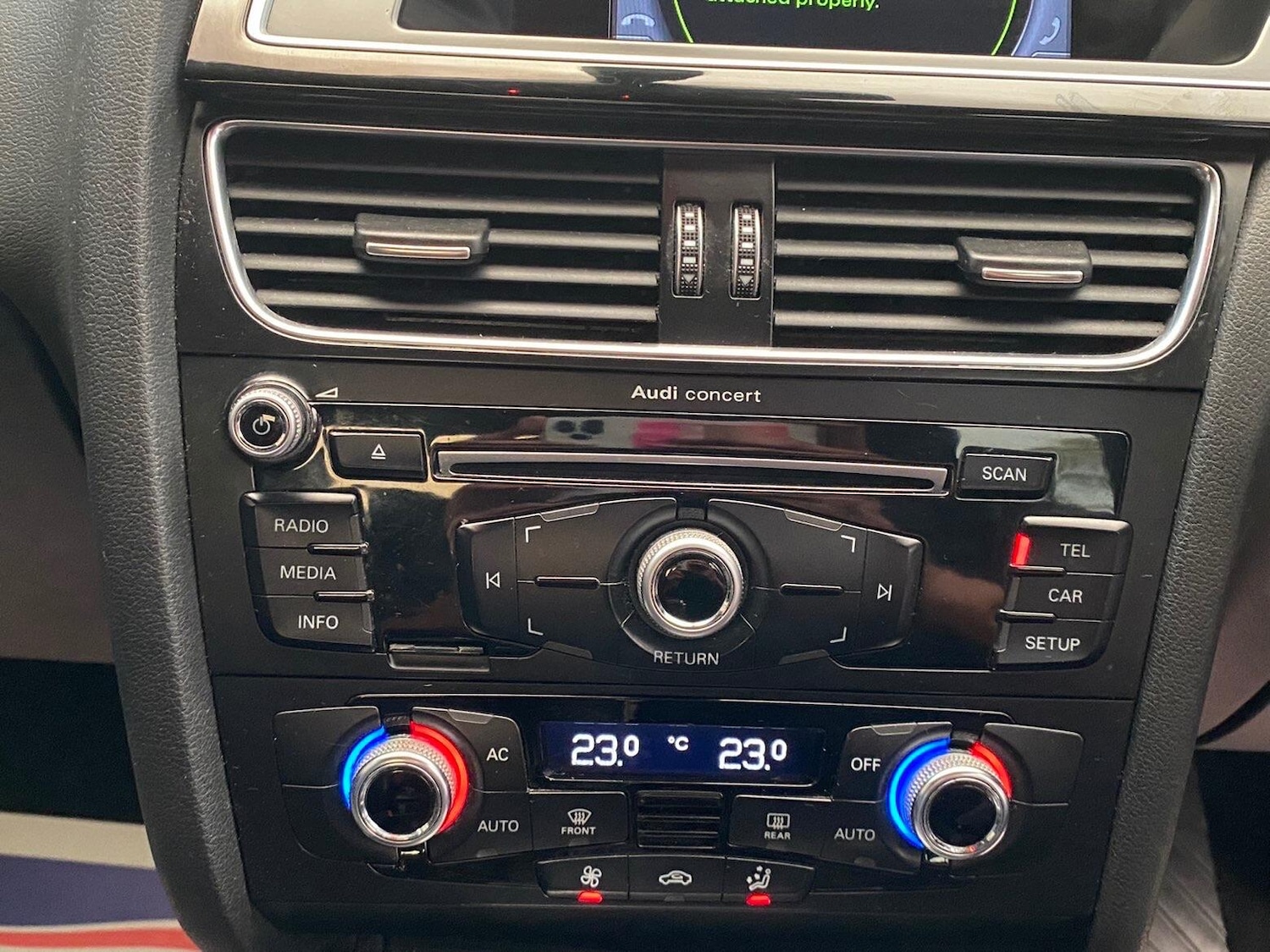 Used Audi A4 2014 for sale - 76433183: Photo 17