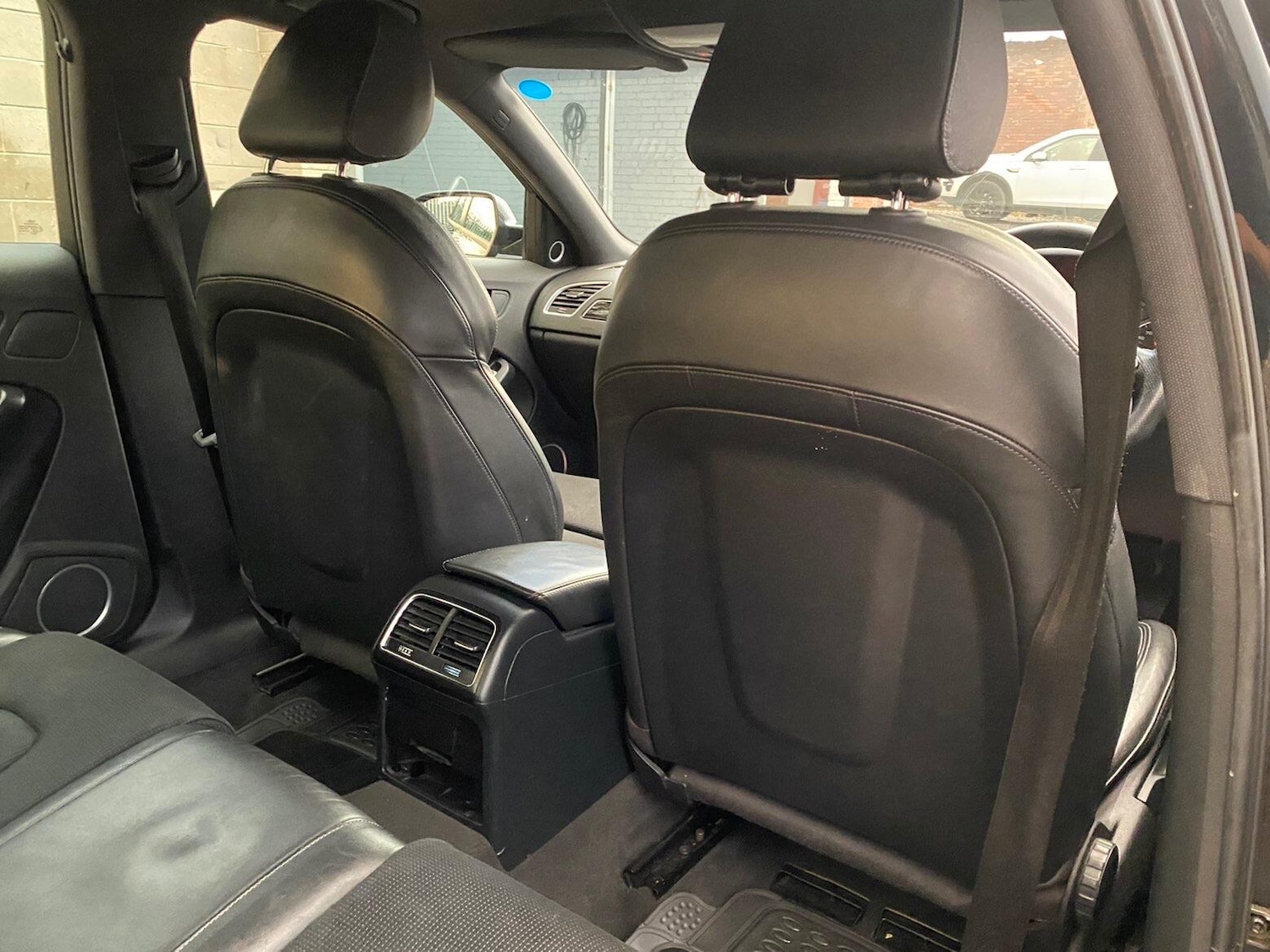 Used Audi A4 2014 for sale - 76433183: Photo 8