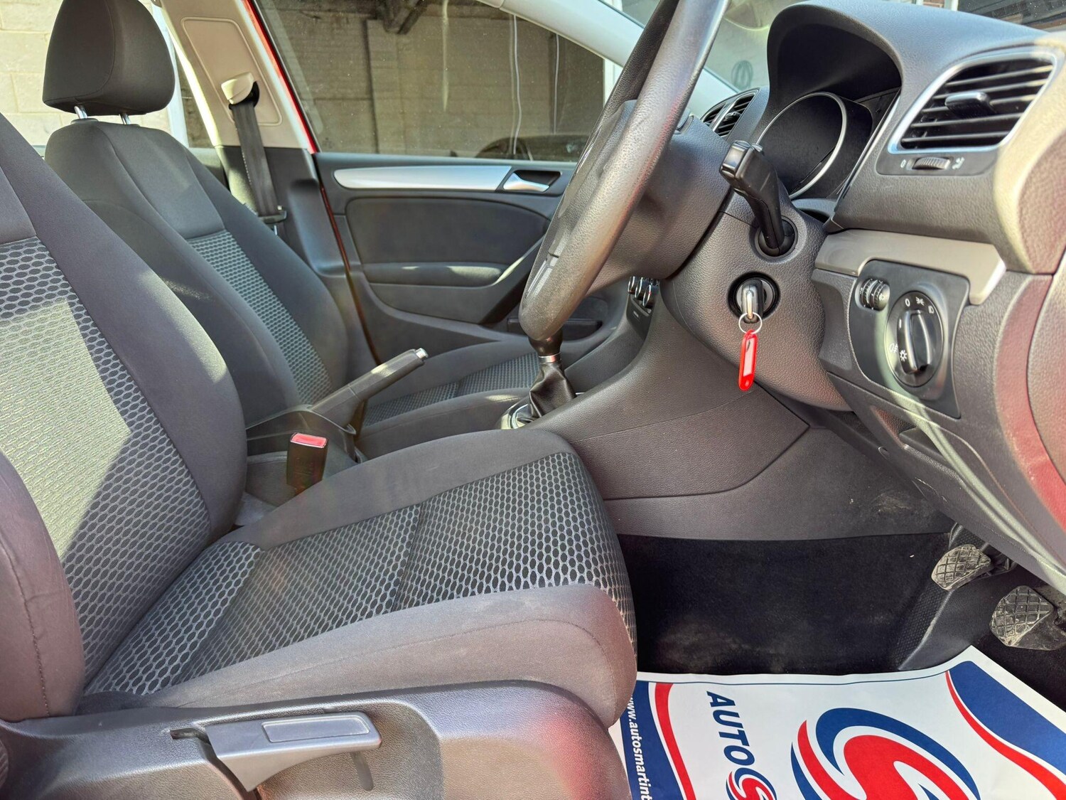 Used Volkswagen Golf 2011 for sale - 77839664: Photo 6