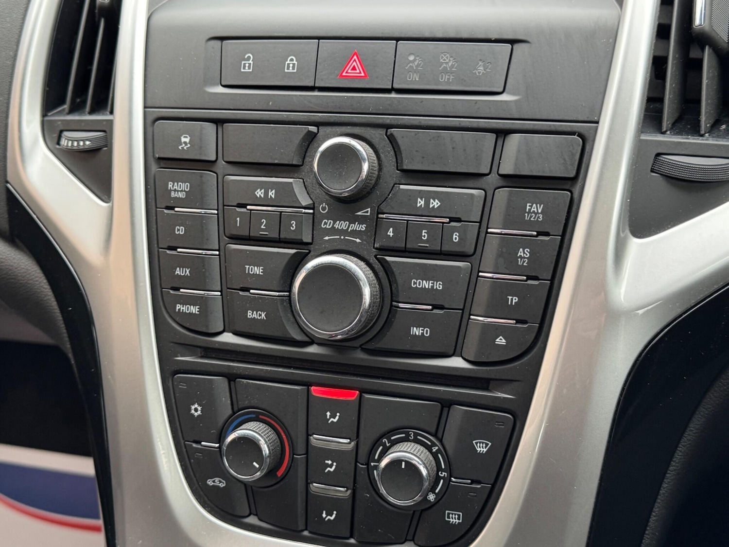 Used Vauxhall Astra for sale - 77784409: Photo 21