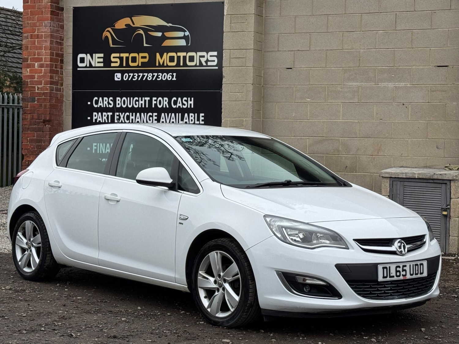 Used Vauxhall Astra for sale - 77784409: Photo 24