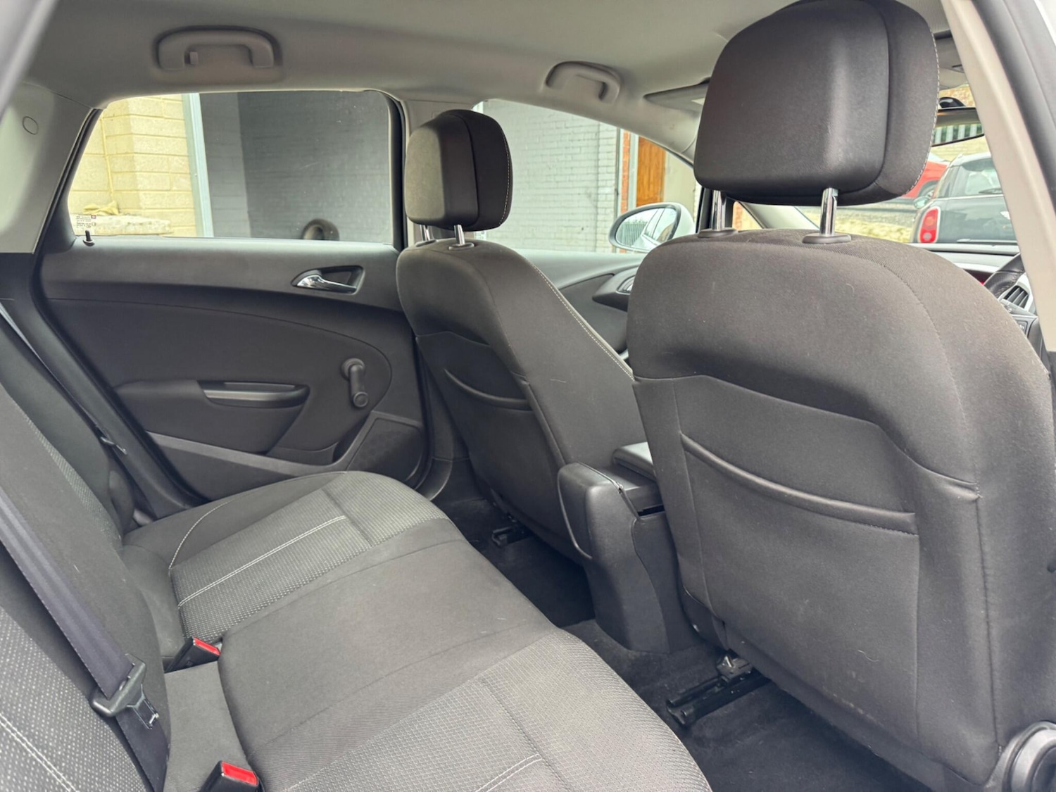 Used Vauxhall Astra for sale - 77784409: Photo 9