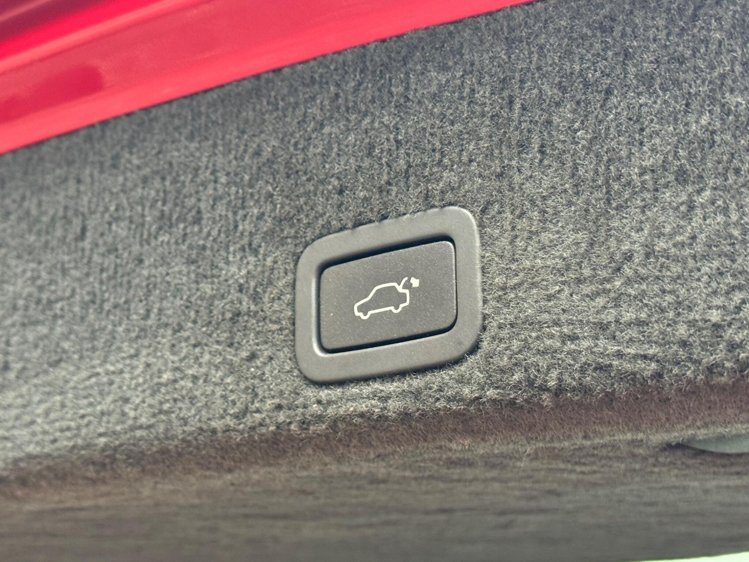 Used Volvo XC60 2014 for sale - 78020232: Photo 16