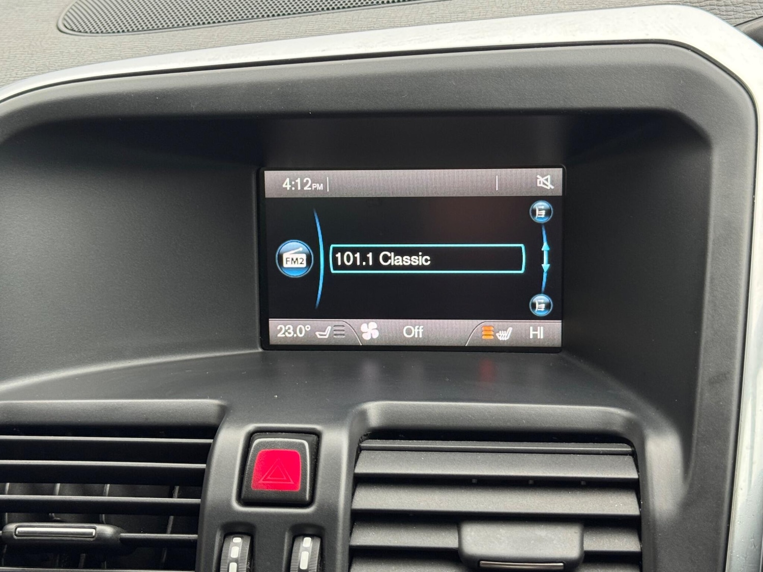 Used Volvo XC60 2014 for sale - 78020232: Photo 26