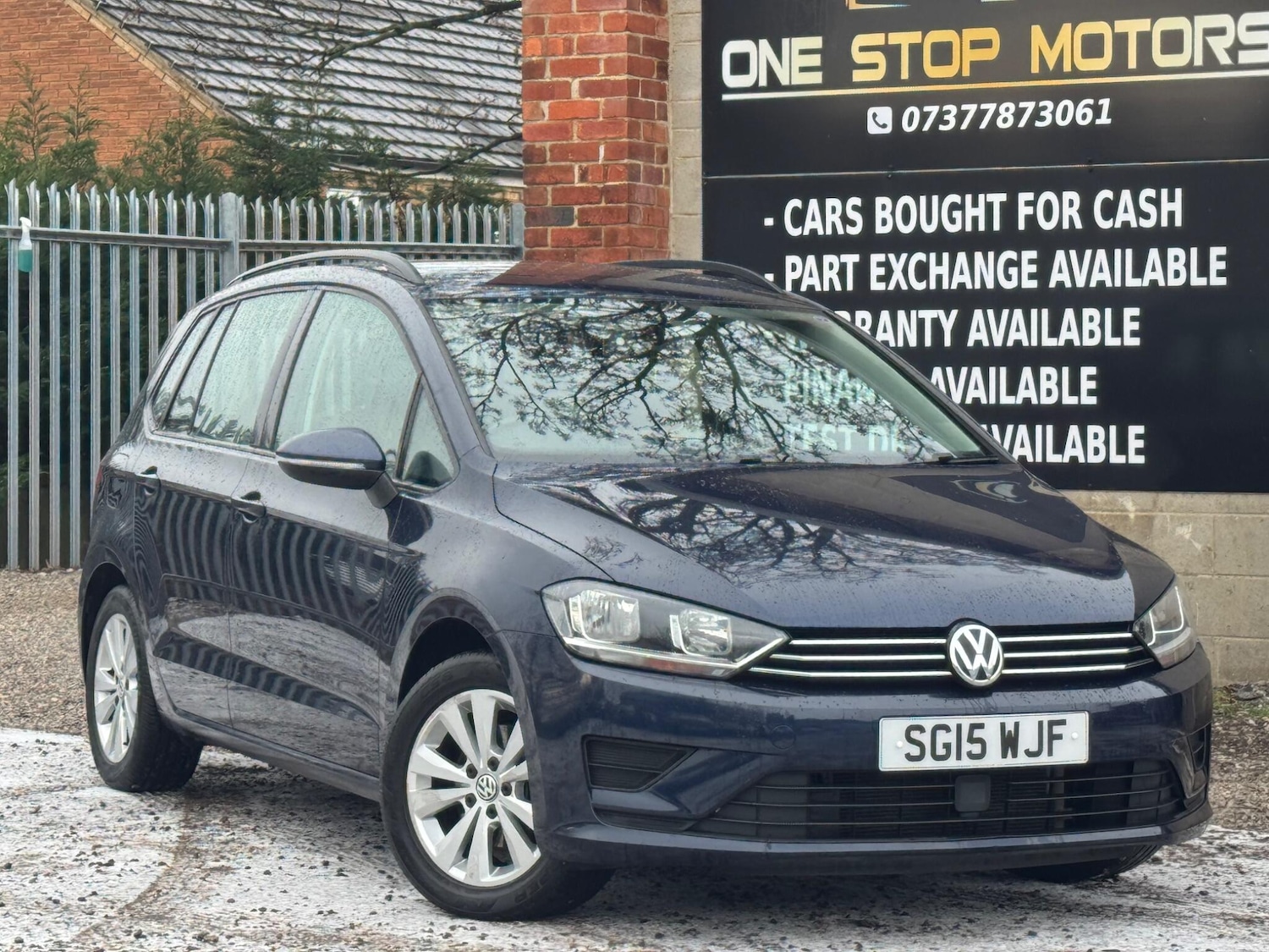 Used Volkswagen Golf SV 2015 for sale - 77120787: Photo 1