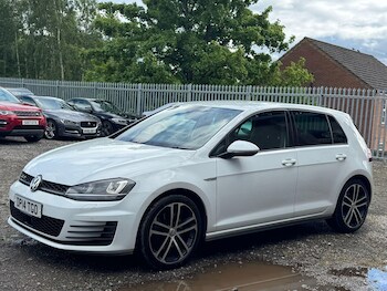 Used Volkswagen Golf 2014 for sale - 78601332: Photo