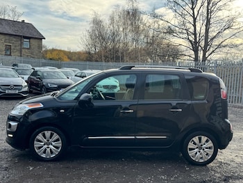 Used Citroen C3 Picasso 2013 for sale - 76832290: Photo