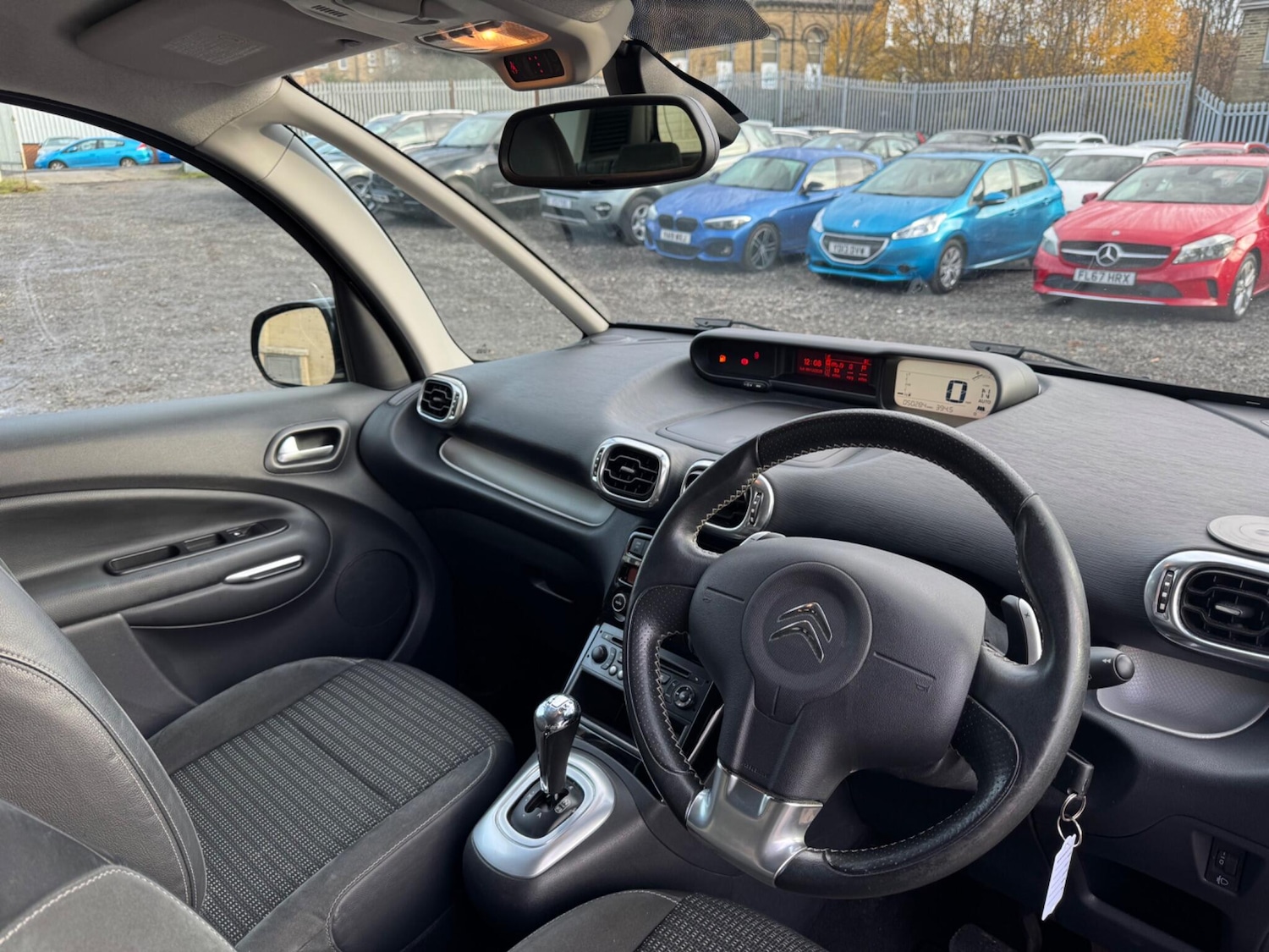 Used Citroen C3 Picasso 2013 for sale - 76832290: Photo 5