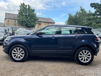 Used Land Rover Range Rover Evoque 2015 for sale - 78934632: Photo