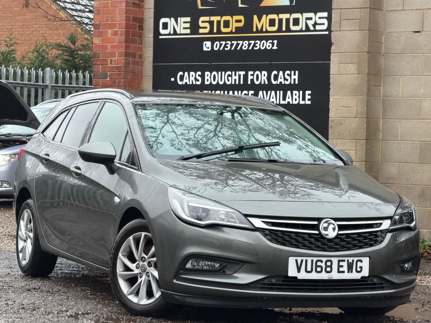 Used Vauxhall Astra 2018 for sale - 76592604: Photo 1