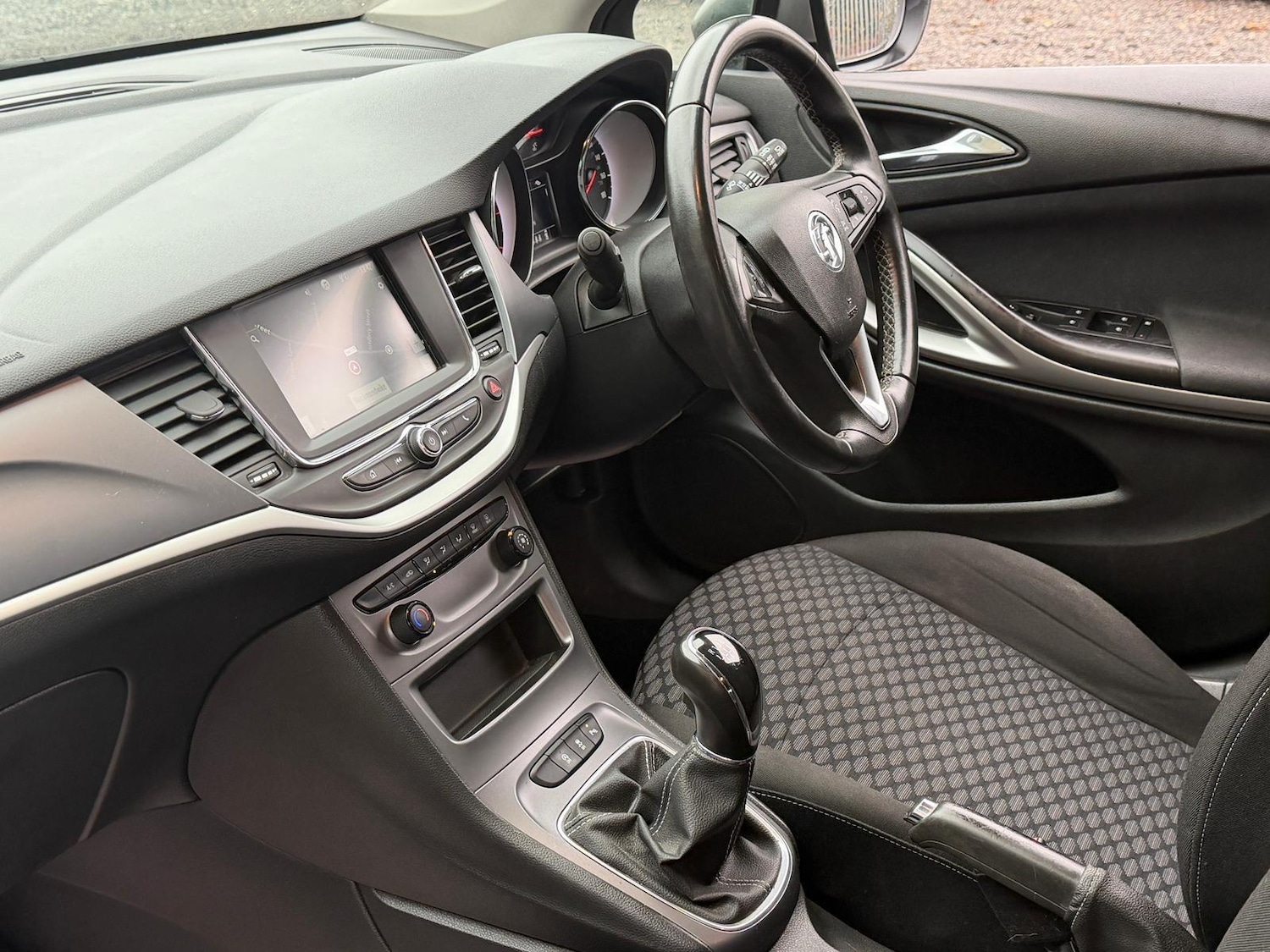 Used Vauxhall Astra 2018 for sale - 76592604: Photo 17