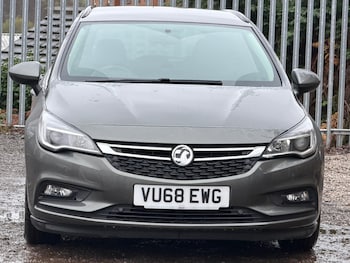 Used Vauxhall Astra 2018 for sale - 76592604: Photo