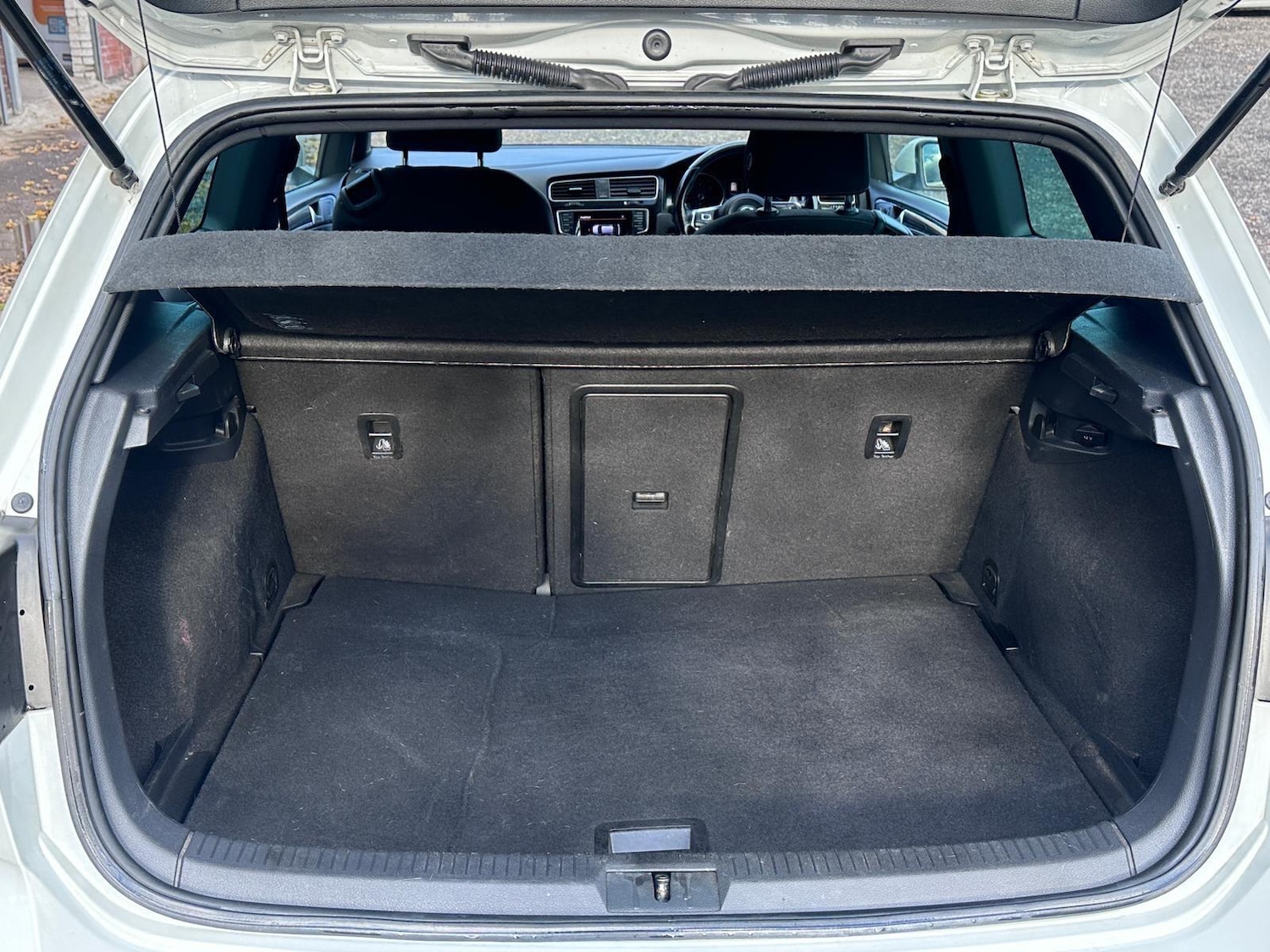 Used Volkswagen Golf 2014 for sale - 76388831: Photo 23