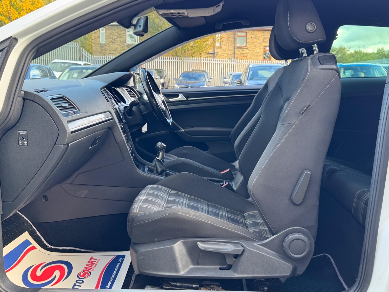 Used Volkswagen Golf 2014 for sale - 76388831: Photo 26