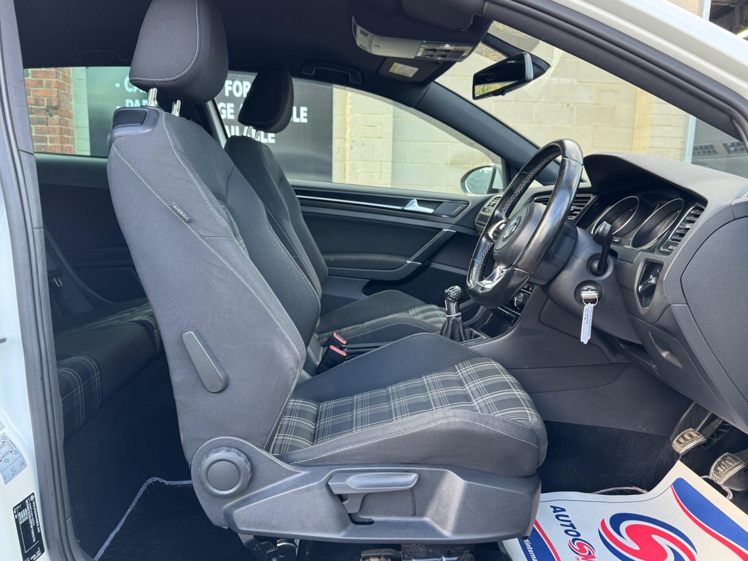 Used Volkswagen Golf 2014 for sale - 76388831: Photo 30