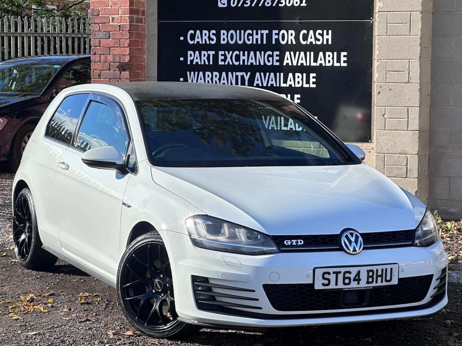 Used Volkswagen Golf 2014 for sale - 76388831: Photo 7