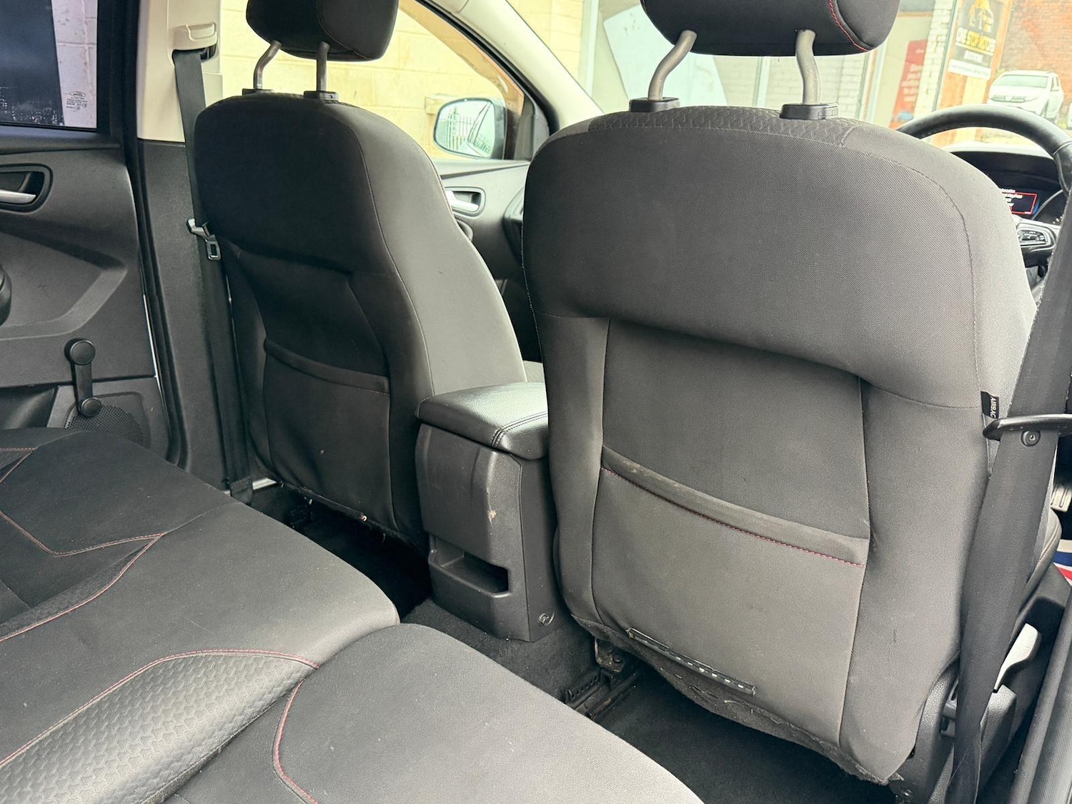 Used Ford Focus 2015 for sale - 76512491: Photo 14