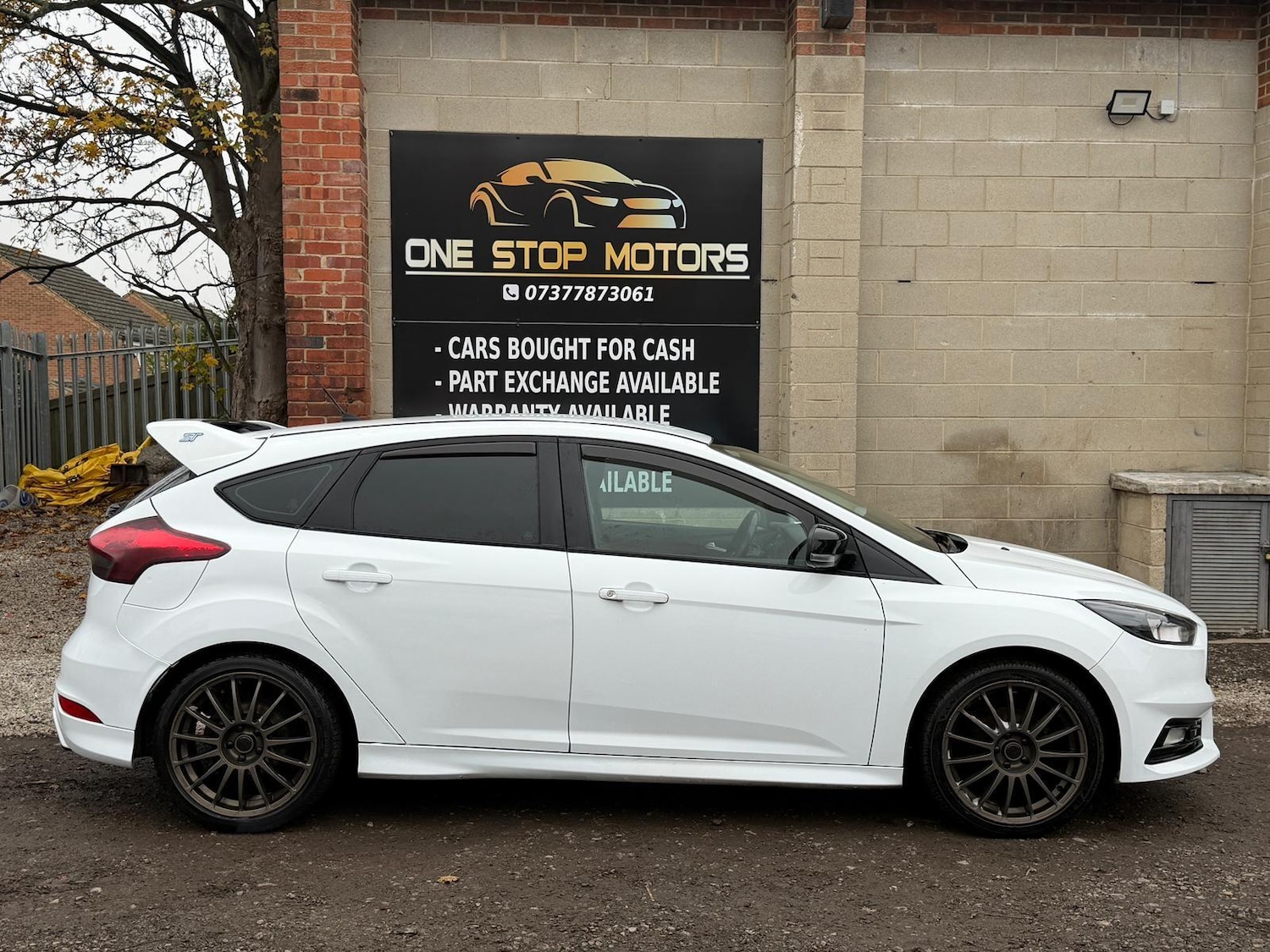 Used Ford Focus 2015 for sale - 76512491: Photo 5