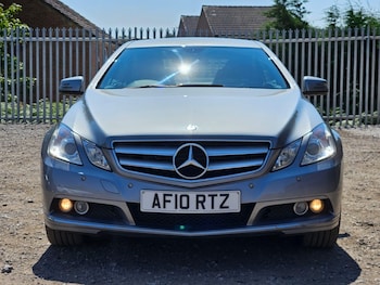Used Mercedes-Benz E Class 2010 for sale - 79168406: Photo