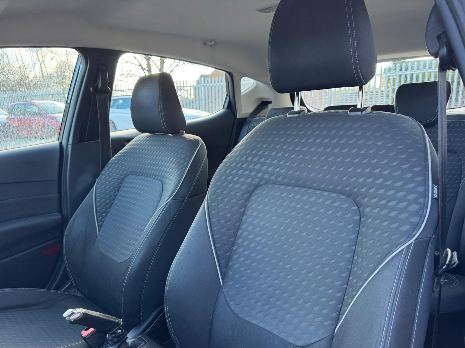 Used Ford Fiesta 2017 for sale - 77892926: Photo 19