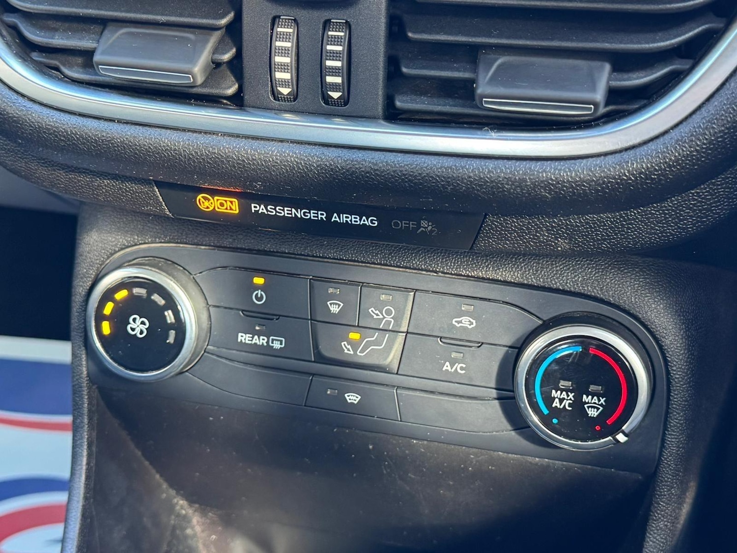 Used Ford Fiesta 2017 for sale - 77892926: Photo 22