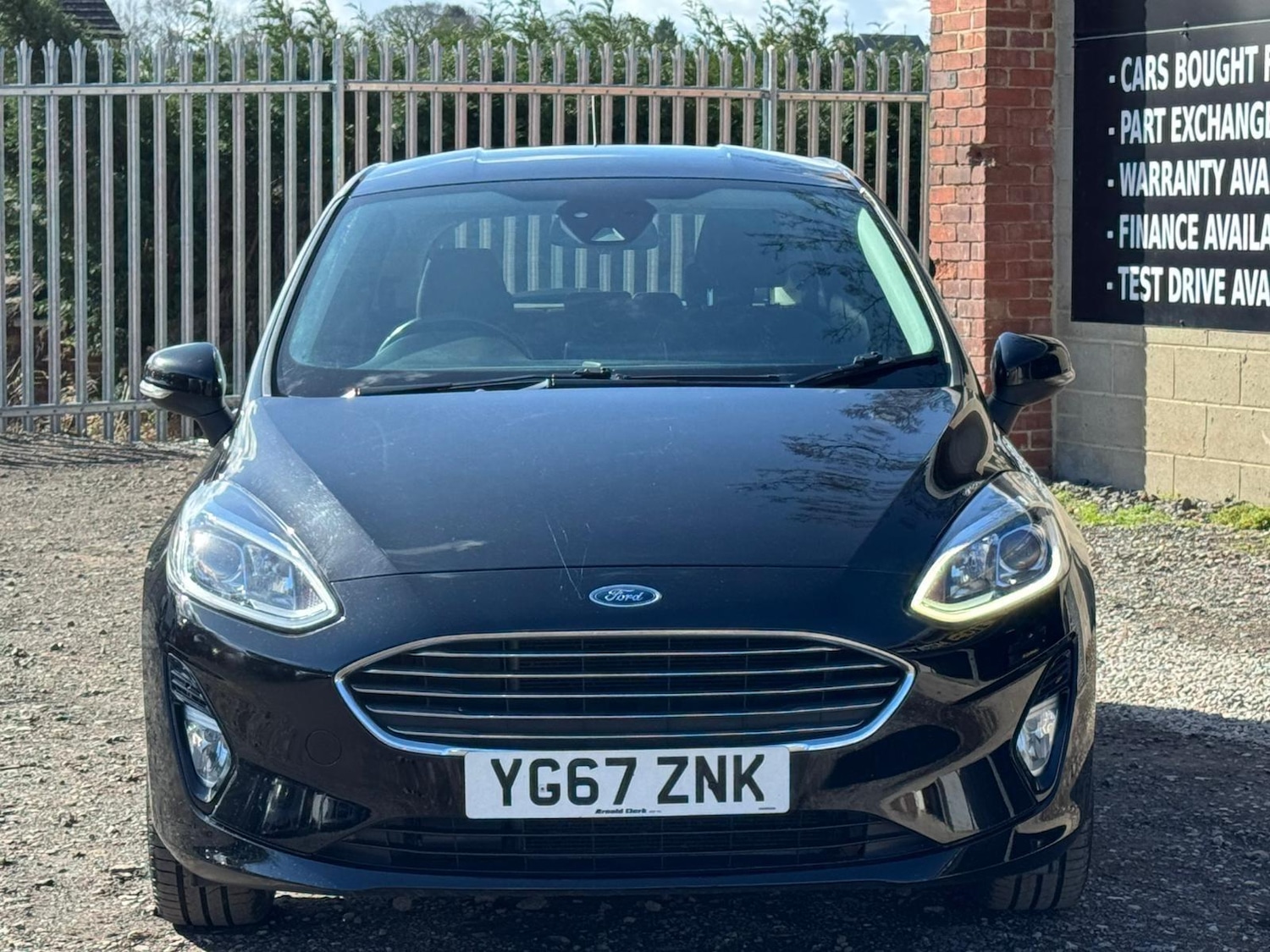 Used Ford Fiesta 2017 for sale - 77892926: Photo 4