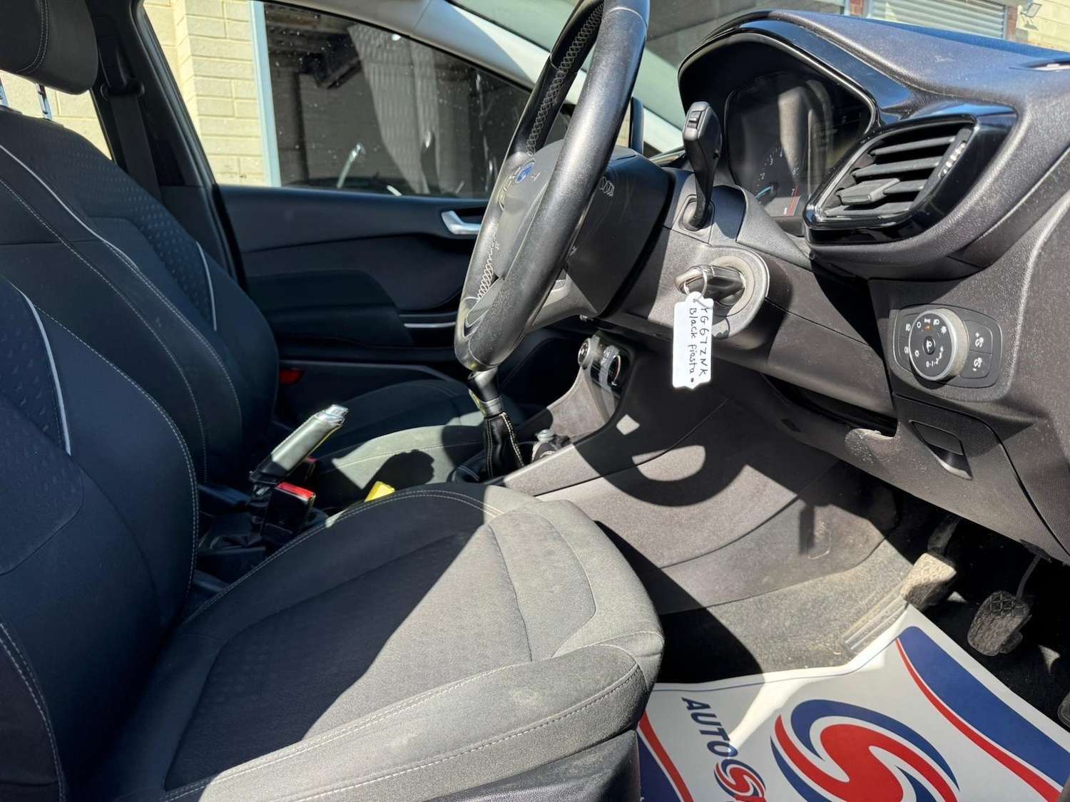 Used Ford Fiesta 2017 for sale - 77892926: Photo 9