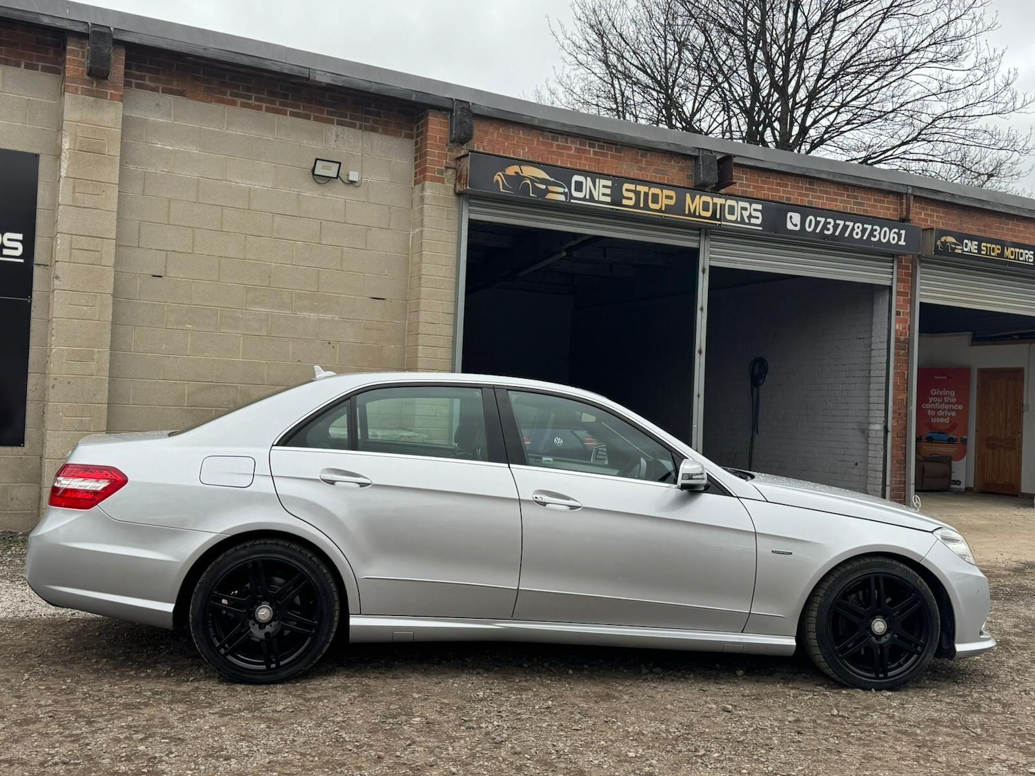 Used Mercedes-Benz E Class 2011 for sale - 78007167: Photo 20