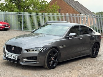Used Jaguar XE 2017 for sale - 78461655: Photo