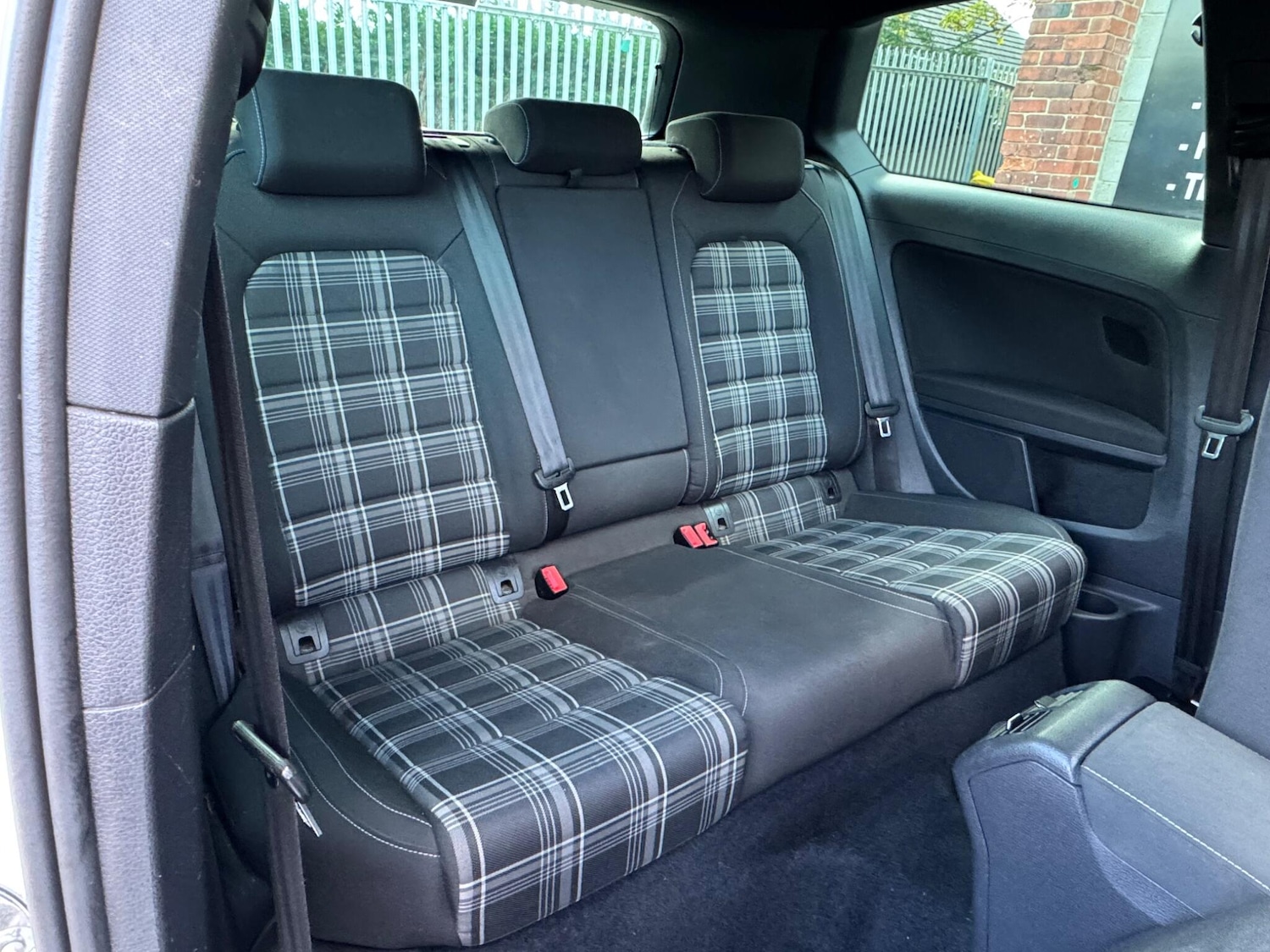 Used Volkswagen Golf 2014 for sale - 76759601: Photo 27